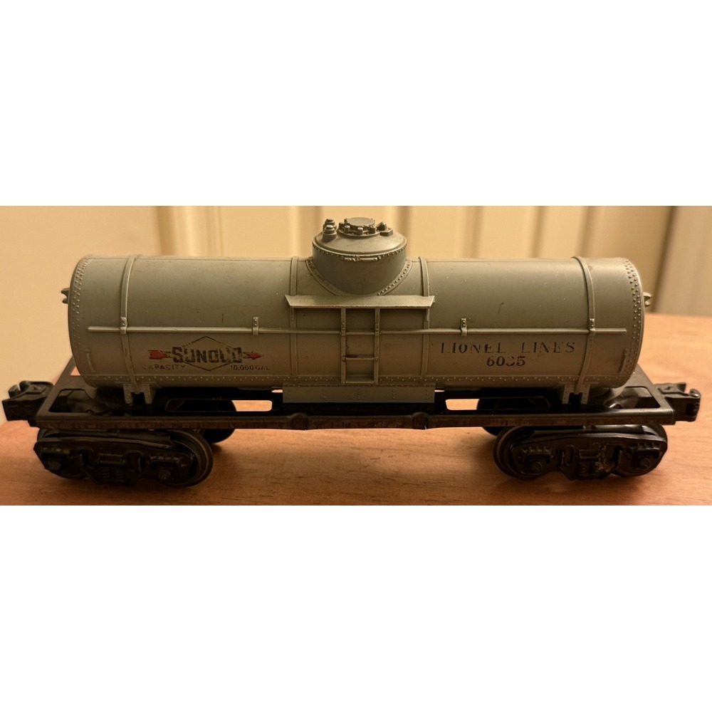 Lionel Sunoco‎ Tank Car 6035 Chassis in O Gauge